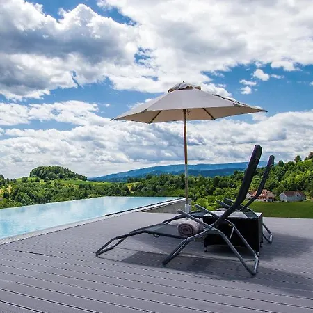 Apartment *brandnew* Modernes In Den Weinbergen Mit Pool Und Sauna