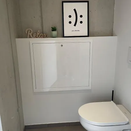 Apartment *brandnew* Modernes In Den Weinbergen Mit Pool Und Sauna Spielfeld