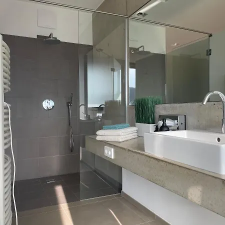 Apartment *brandnew* Modernes In Den Weinbergen Mit Pool Und Sauna *