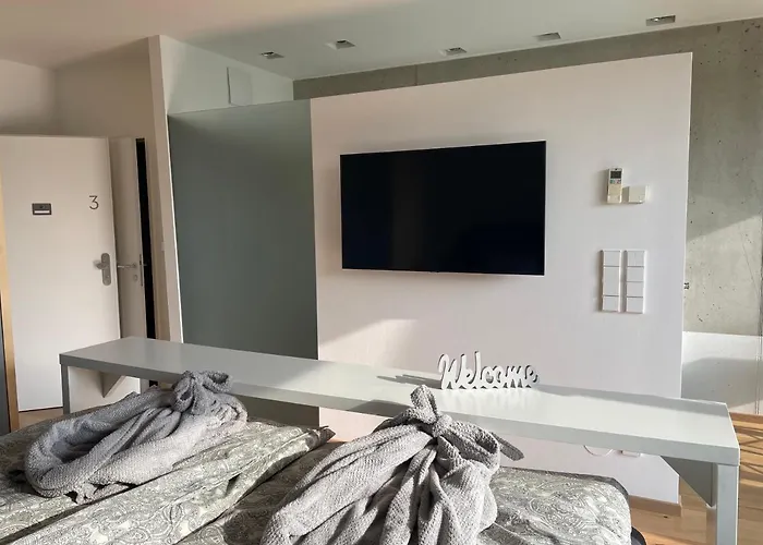 Διαμέρισμα *brandnew* Modernes In Den Weinbergen Mit Pool Und Sauna Spielfeld